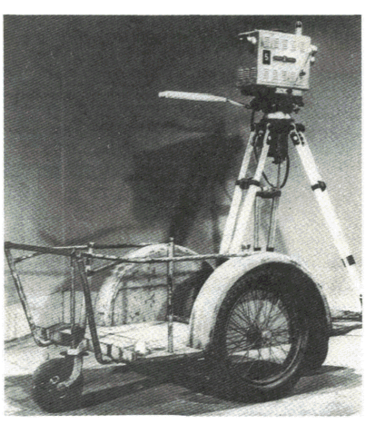 Rieselikonoskop-Kamera auf Rollwagen